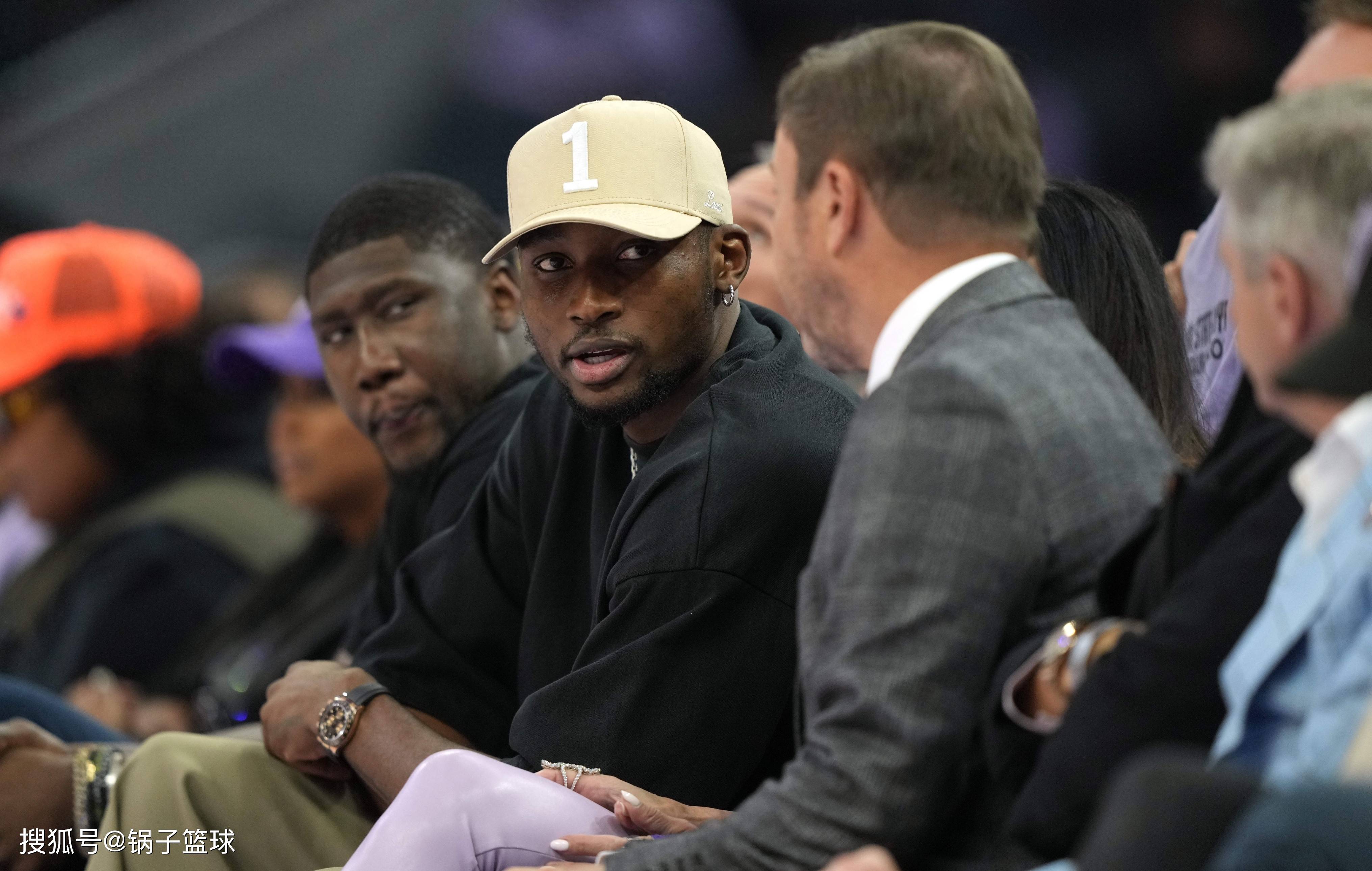 拒绝两笔2换1，勇士队提高报价！库明加再拒3年7520万明确2大要求