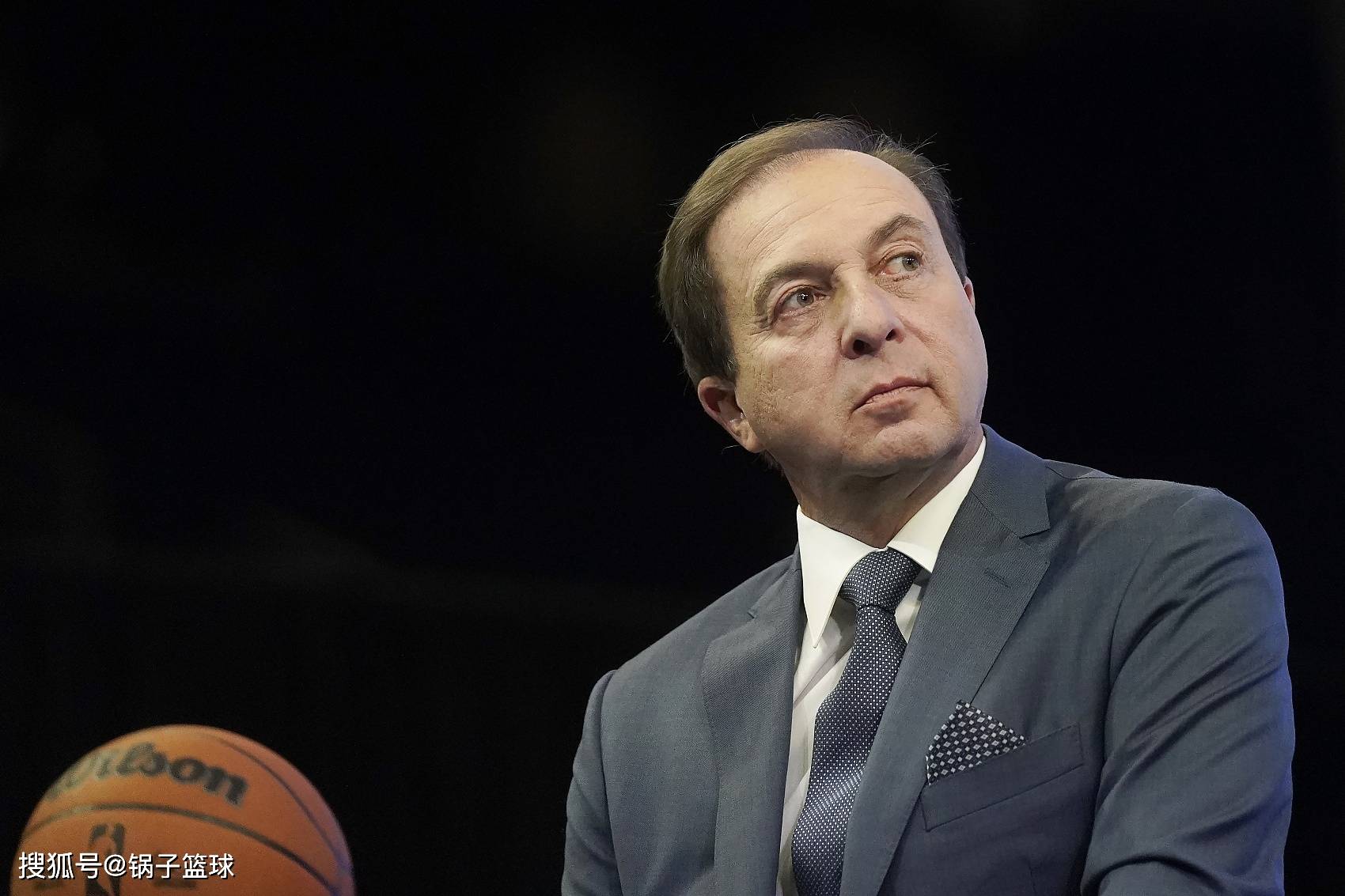 拒绝两笔2换1，勇士队提高报价！库明加再拒3年7520万明确2大要求